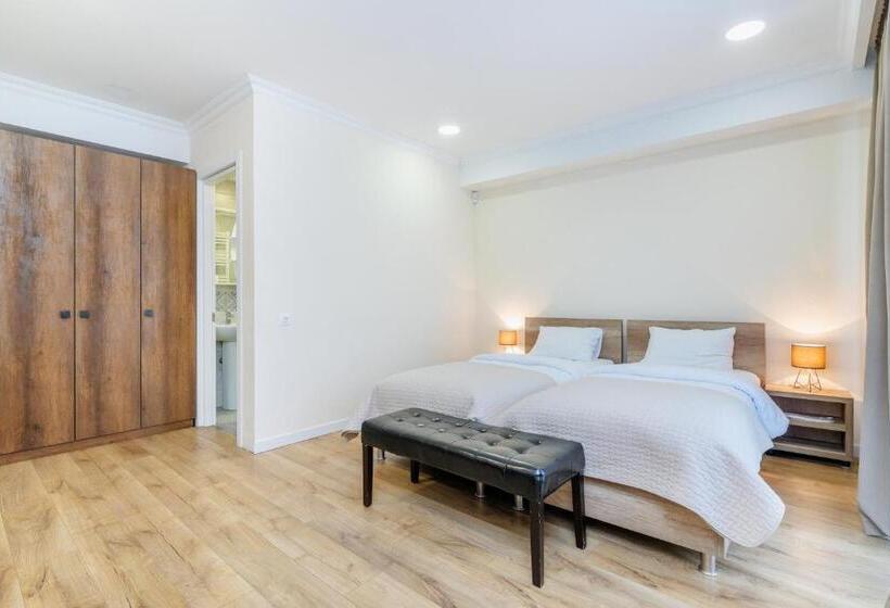 Quarto standard, Kokhta Plaza Boutique