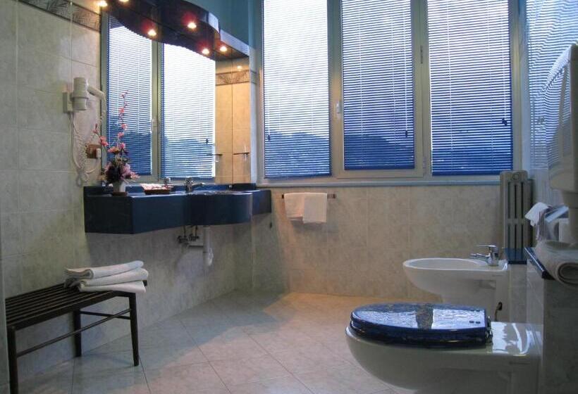 חדר סופריור לארבעה, Albergo Boomerang