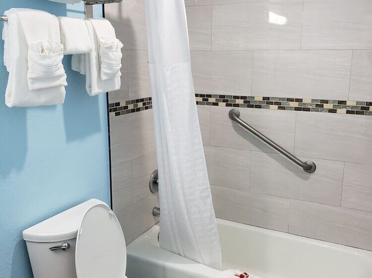 Номер Стандарт 2 Двуспальные Кровати, Days Inn By Wyndham Florida City
