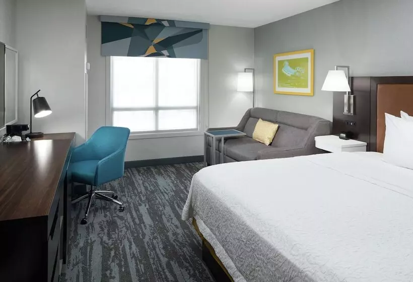 Standard-huone Parivuode, Hampton Inn & Suites Memphis Beale Street