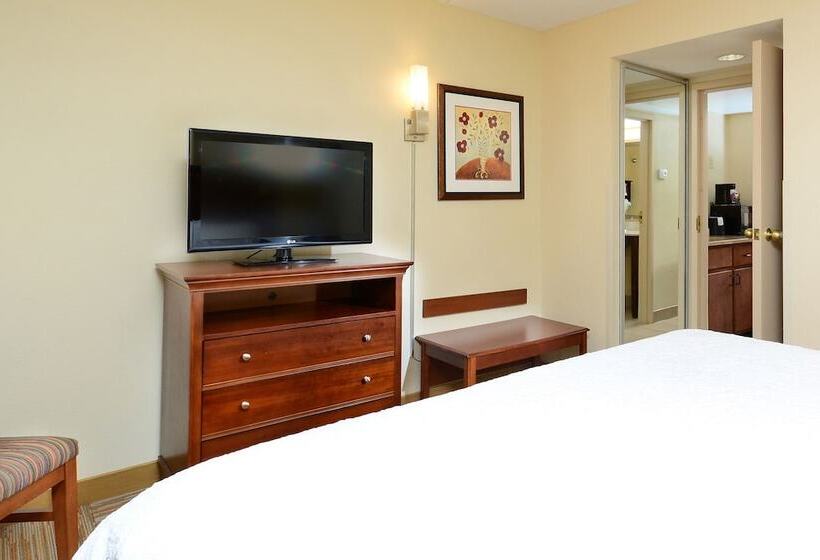 スタンダードルーム, Hampton Inn Raleigh Capital Blvd. North