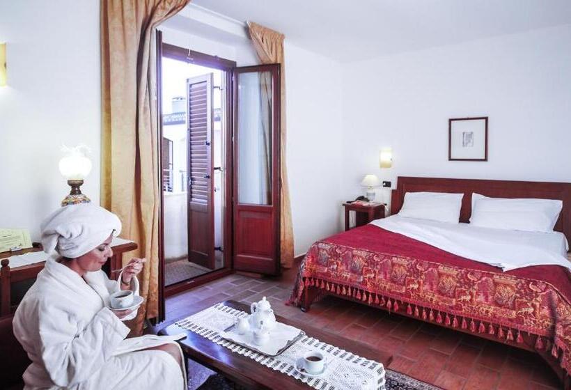 חדר משפחתי, Il Querceto