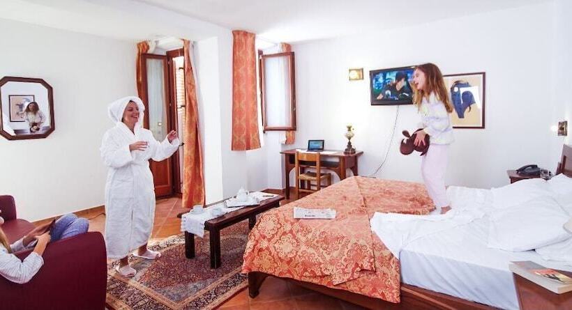 חדר משפחתי, Il Querceto