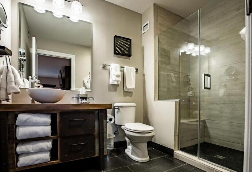 ジュニアスイート, Ironworks