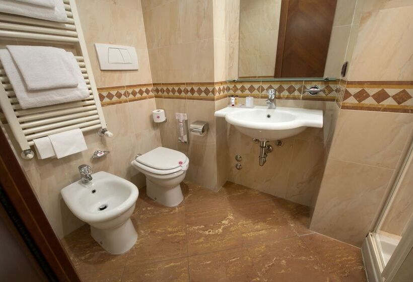 古典房间, Lancaster