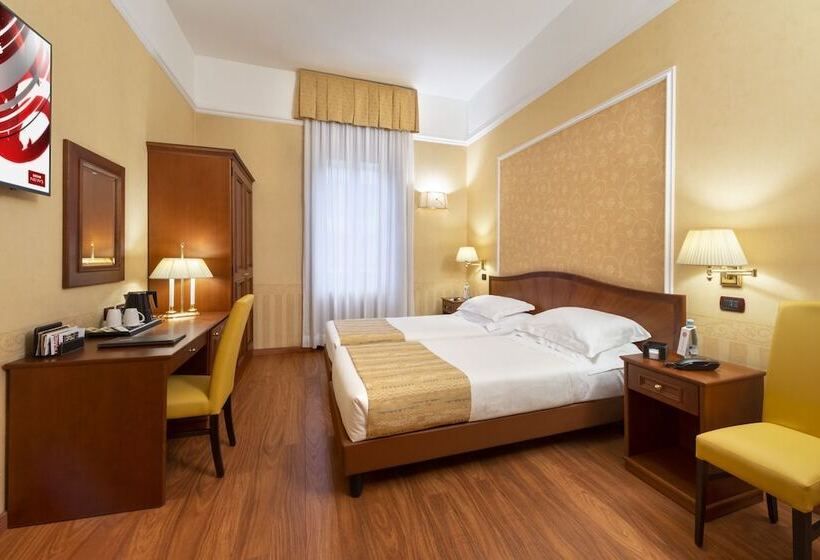 高级大房间, Lancaster