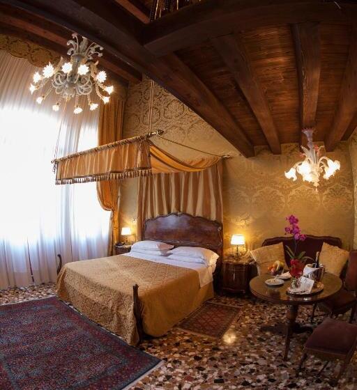 Manzaralı Süit, Palazzo Abadessa