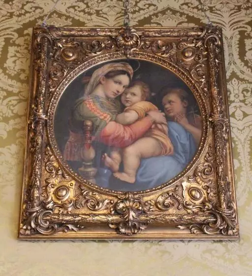 سوئیت با چشم‌انداز, Palazzo Abadessa