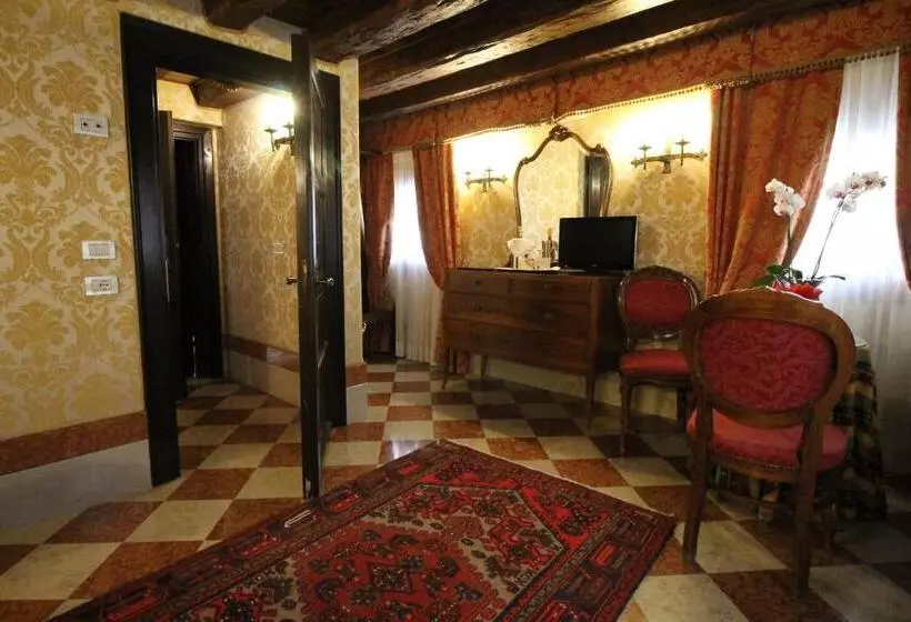 اتاق کلاسیک در طبقه همکف, Palazzo Abadessa