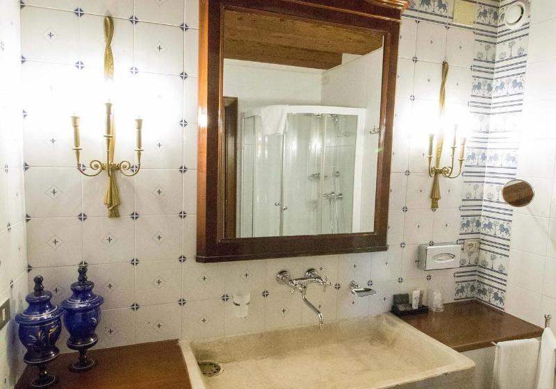 Bahçe Manzaralı Delüks Oda, Palazzo Abadessa