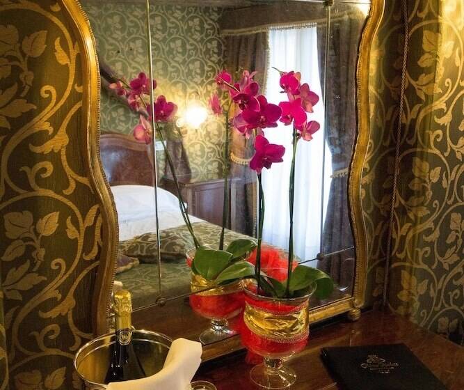 Klasik Oda, Palazzo Abadessa