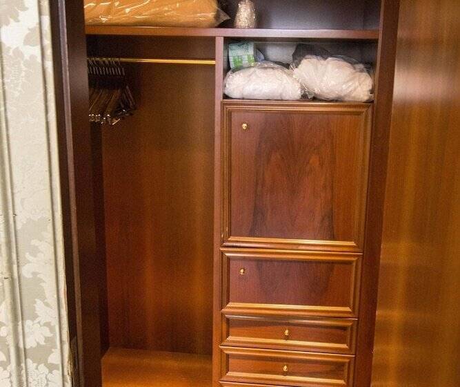 Junior Süit, Palazzo Abadessa