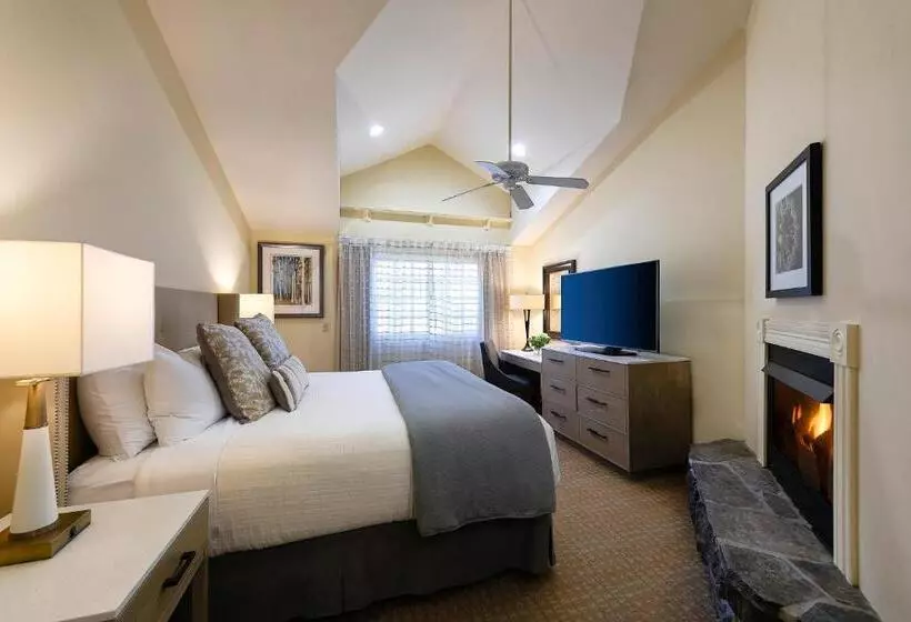 اتاق استاندارد با تخت بزرگ, Pelican Inn & Suites
