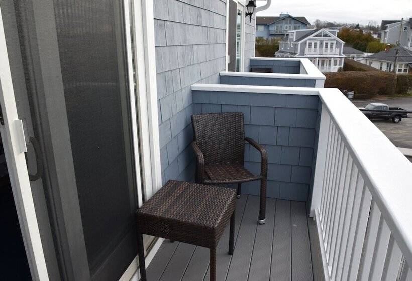 Люкс, Rhea's Inn By The Sea