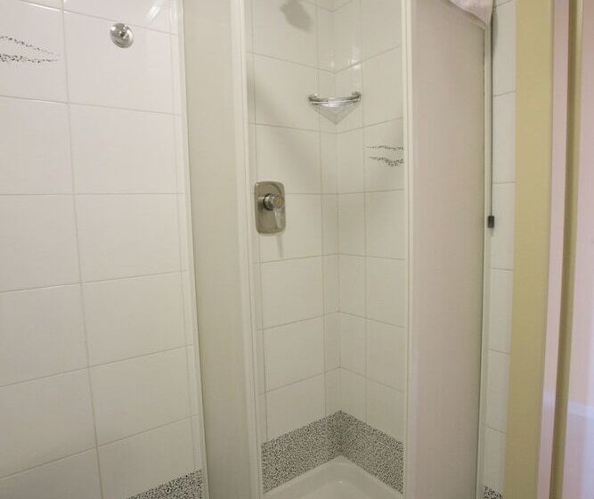 חדר סטנדרט, Salsello