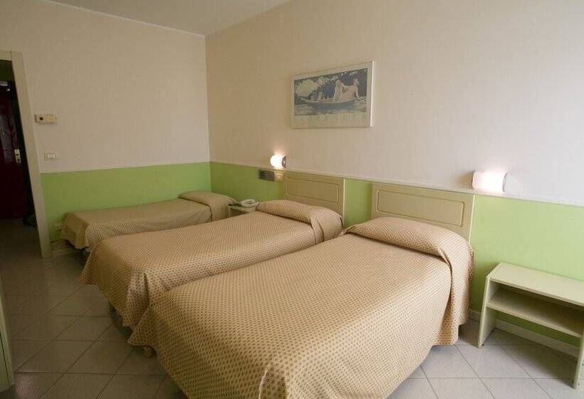 Triple Room Sea View, Salsello