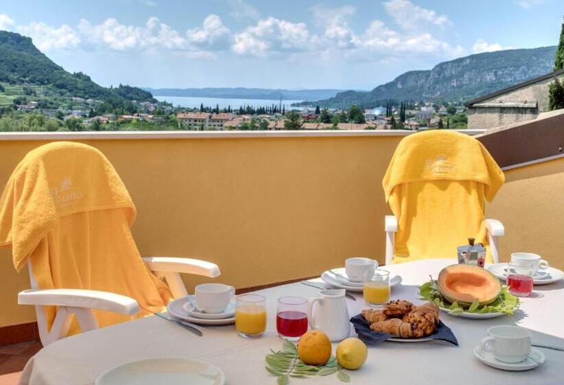1 Bedroom Apartment Lake View, Poiano Garda Resort Appartamenti