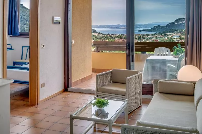 Huoneisto 1 Makuuhuone, Poiano Garda Resort Appartamenti