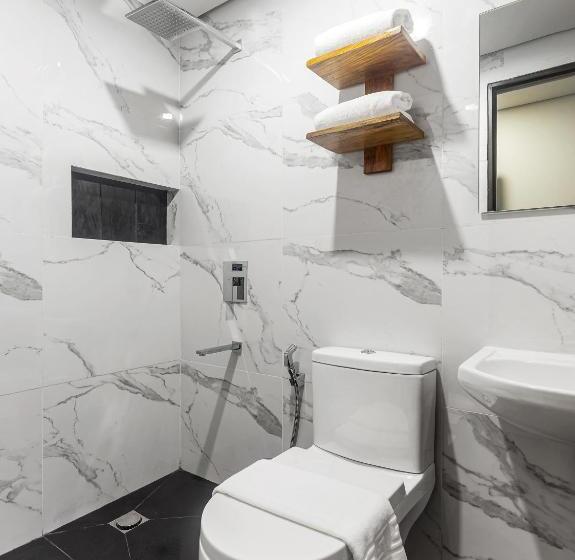 اتاق استاندارد, Airo Hotel Manila