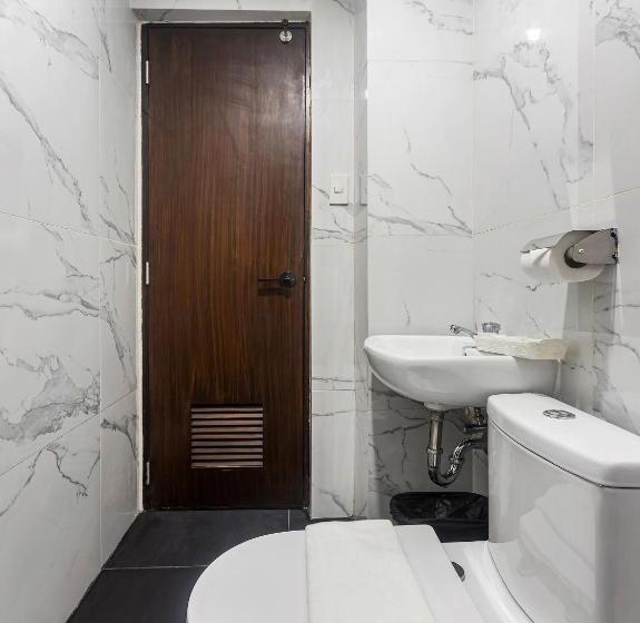 اتاق لوکس, Airo Hotel Manila