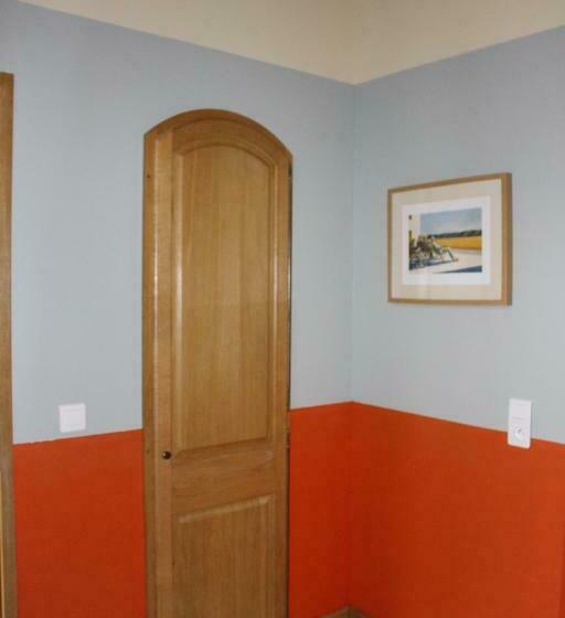 장애인을 위한 킹사이즈 침대 스탠다드 룸, Ferme Château De Cordey & Spa