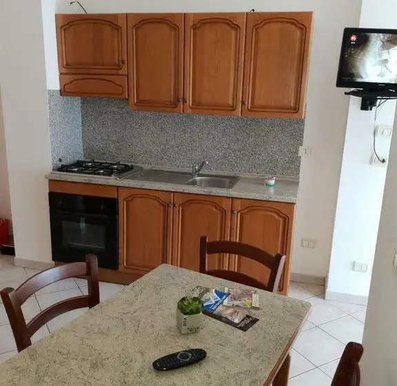 Huoneisto 1 Makuuhuone, Casa Albergo Tiroasegno
