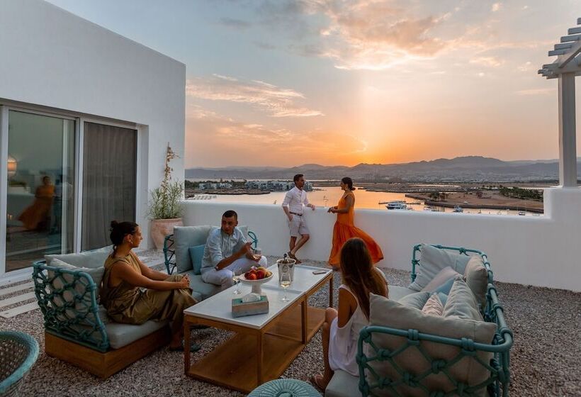 3 Bedroom Duplex Apartment, Cloud7 Residences Ayla Aqaba
