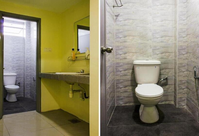 Standardrum, Oyo 90090 Roselyn Inn 2