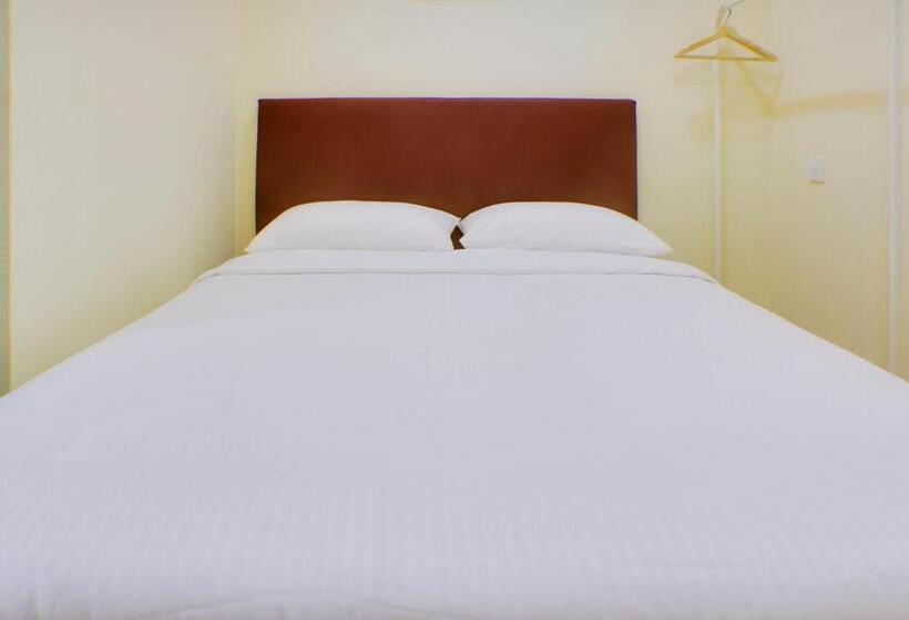 Standardrum, Oyo 90090 Roselyn Inn 2