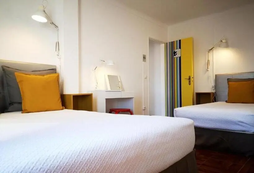 اتاق استاندارد سه نفره, The Bulldog Inn   Duna Parque Resorts & Hotels