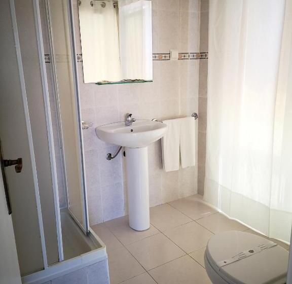 Номер Стандарт Трехместный, The Bulldog Inn Duna Parque Resorts & Hotels