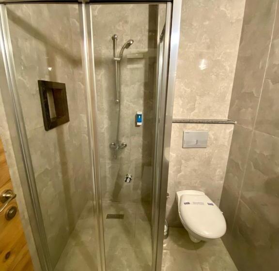 اتاق استاندارد سه نفره, M Oda Otel
