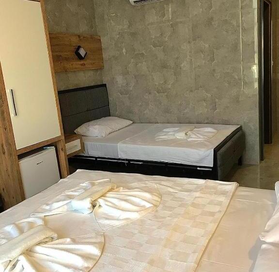 اتاق استاندارد سه نفره, M Oda Otel