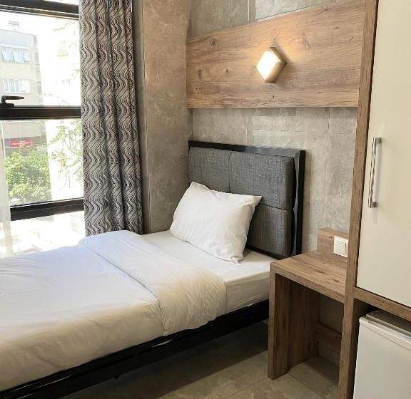 اتاق استاندارد یک نفره, M Oda Otel