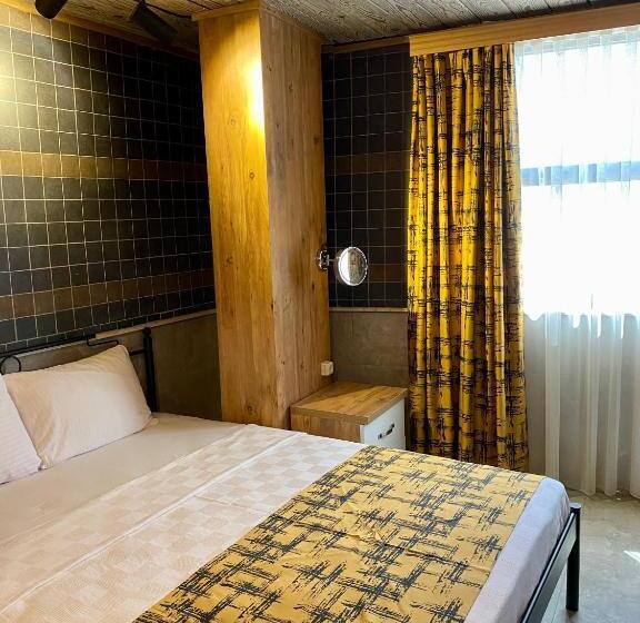 اتاق استاندارد چهار تخته, M Oda Otel