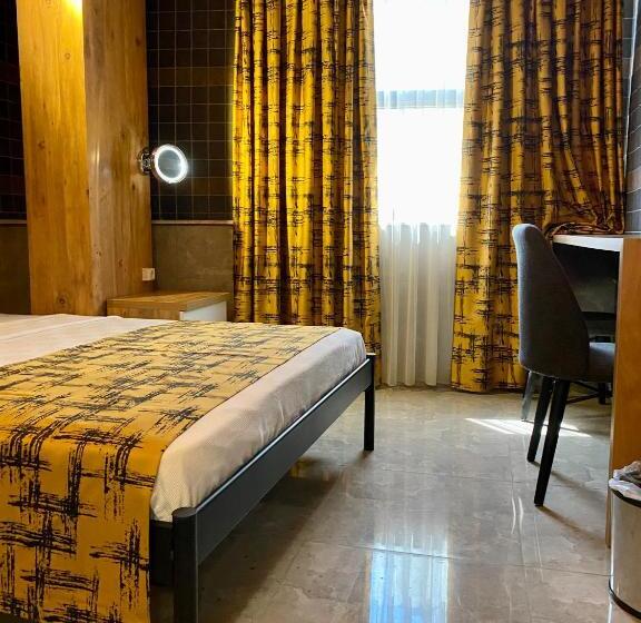 اتاق استاندارد چهار تخته, M Oda Otel