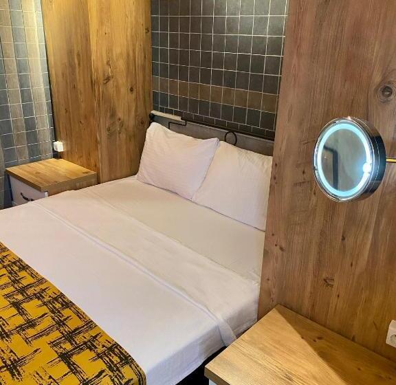 اتاق استاندارد چهار تخته, M Oda Otel