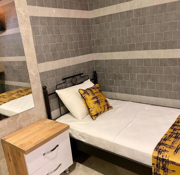 Economy Triple Room, M Oda Otel