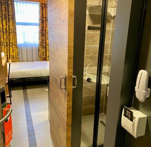 اتاق اکونومی یک تخته, M Oda Otel