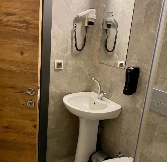 اتاق استاندارد چهار تخته, M Oda Otel