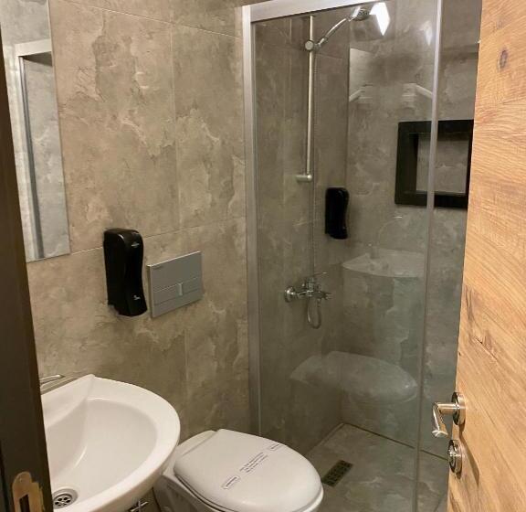 اتاق استاندارد چهار تخته, M Oda Otel