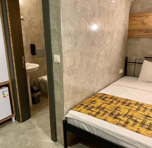 اتاق استاندارد چهار تخته, M Oda Otel