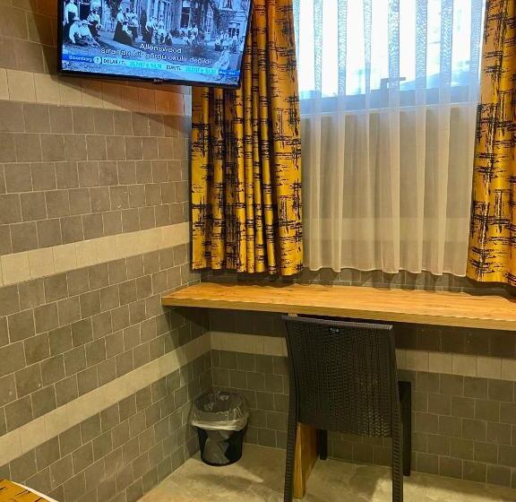 Economy Triple Room, M Oda Otel