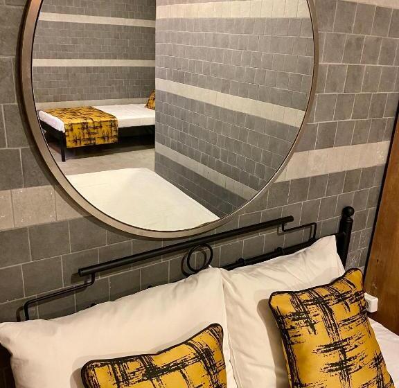 Economy Triple Room, M Oda Otel