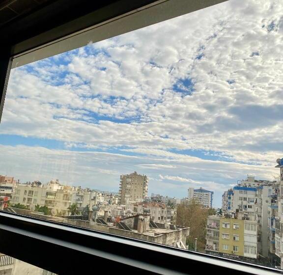اتاق استاندارد سه نفره, M Oda Otel