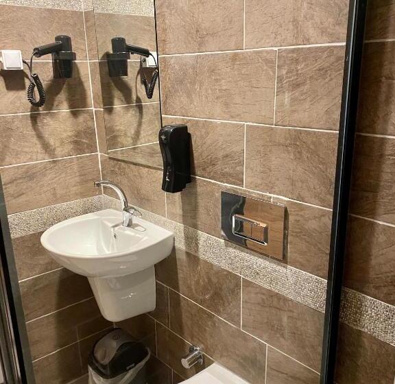 اتاق استاندارد سه نفره, M Oda Otel