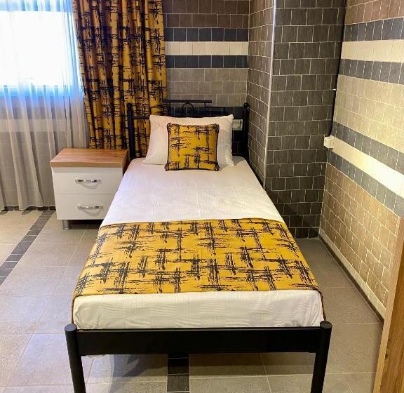 اتاق استاندارد سه نفره, M Oda Otel