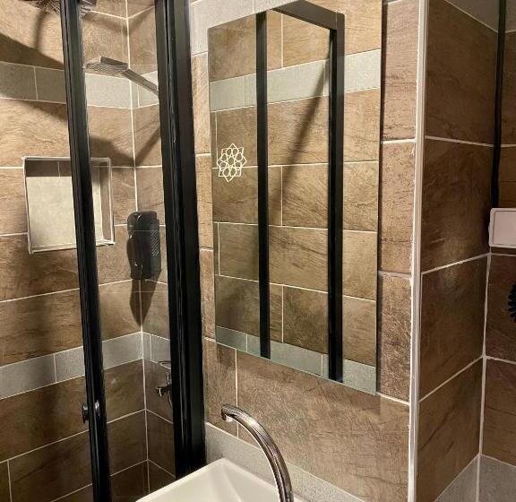 اتاق استاندارد یک نفره, M Oda Otel