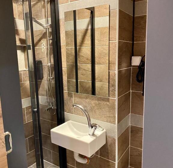 اتاق استاندارد یک نفره, M Oda Otel