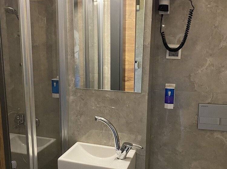 اتاق استاندارد یک نفره, M Oda Otel